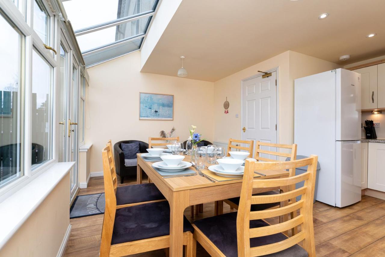 4 Bedroom Townhouse In Stirling Exteriér fotografie