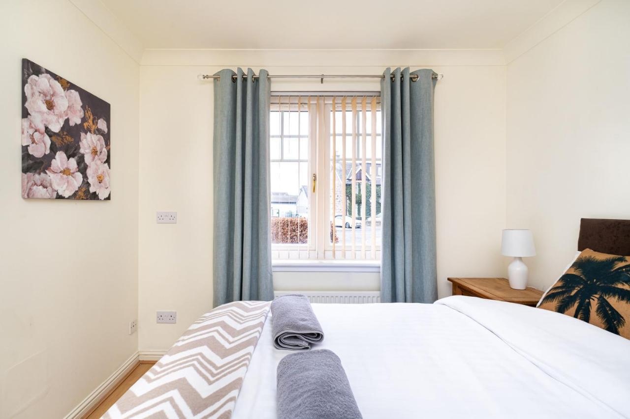 4 Bedroom Townhouse In Stirling Exteriér fotografie