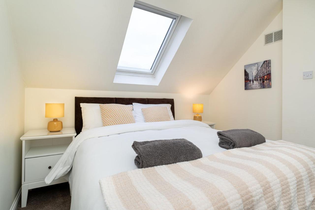 4 Bedroom Townhouse In Stirling Exteriér fotografie
